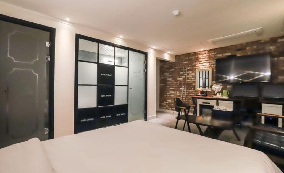Avenue Hotel Yongin Eksteriør bilde